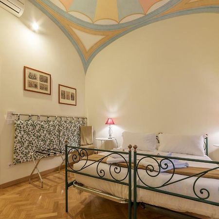 Casa Cornacchie - FromhometoРим Екстер'єр фото