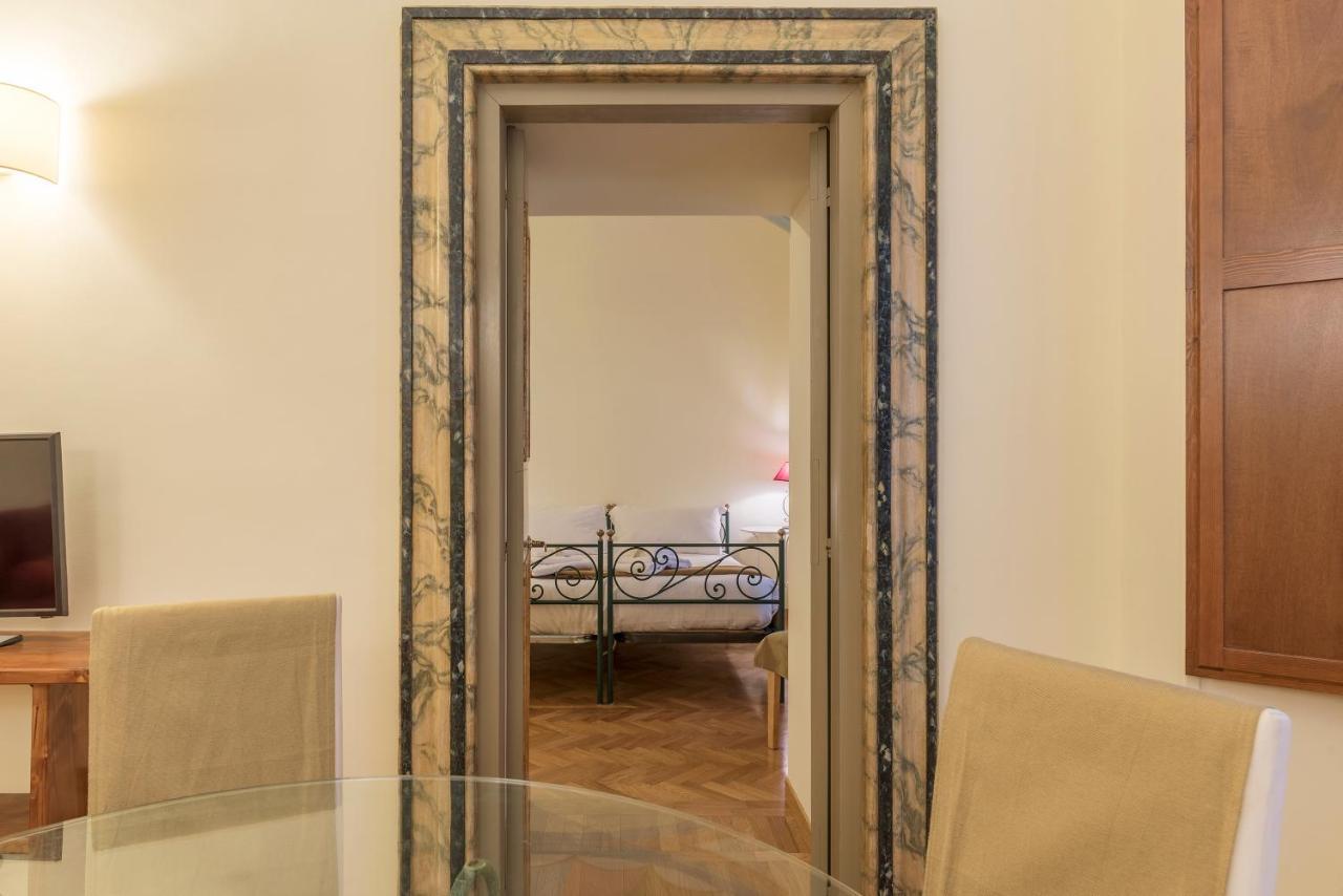 Casa Cornacchie - FromhometoРим Екстер'єр фото