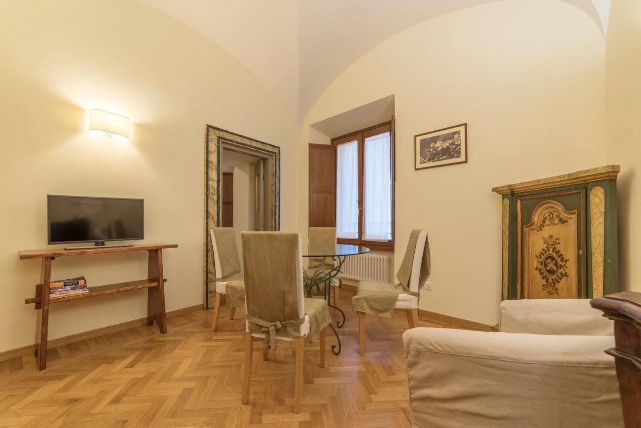 Casa Cornacchie - FromhometoРим Екстер'єр фото