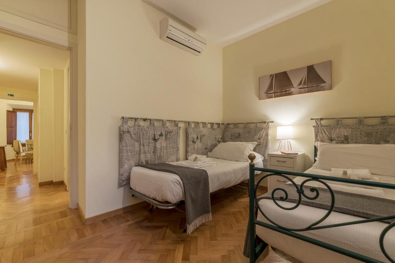 Casa Cornacchie - FromhometoРим Екстер'єр фото